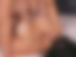 Emperatriz y Linsey's Live Sex Cam Show