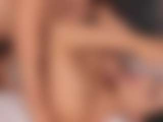Emperatriz y Linsey's Live Sex Cam Show