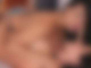 Emperatriz y Linsey's Live Sex Cam Show