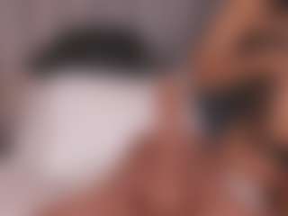 Emperatriz y Linsey's Live Sex Cam Show