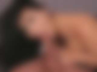 Emperatriz y Linsey's Live Sex Cam Show
