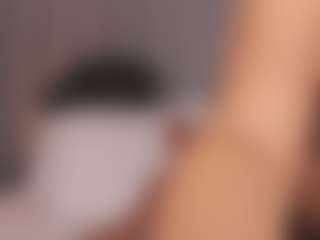 Live cam show with Emperatriz y Linsey - Big Tits on pussylord.com