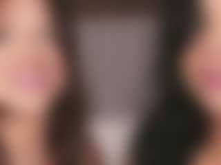 Live cam show with Emperatriz y Linsey - Eating Pussy on xDating