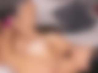 Emperatriz y Linsey's Live Sex Cam Show
