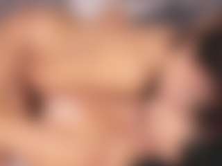 Emperatriz y Linsey's Live Sex Cam Show