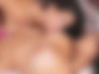 Emperatriz y Linsey's Live Sex Cam Show