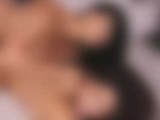 Emperatriz y Linsey's Live Sex Cam Show