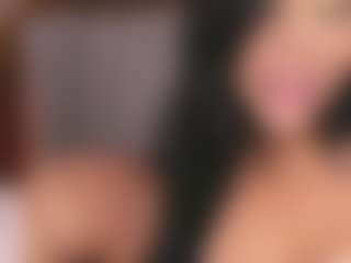 Emperatriz y Linsey's Live Sex Cam Show