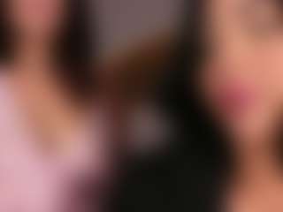 Emperatriz y Linsey's Live Sex Cam Show