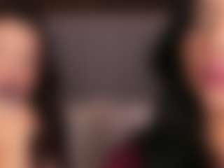 Emperatriz y Linsey's Live Sex Cam Show