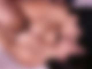 Emperatriz y Linsey's Live Sex Cam Show