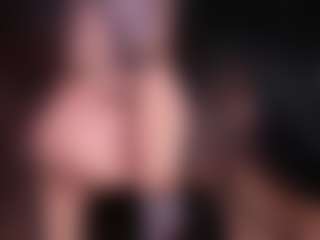 Emperatriz y Linsey's Live Sex Cam Show