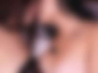 Emperatriz y Linsey's Live Sex Cam Show