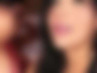 Emperatriz y Linsey's Live Sex Cam Show