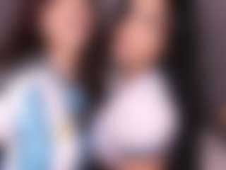 Emperatriz y Linsey's Live Sex Cam Show