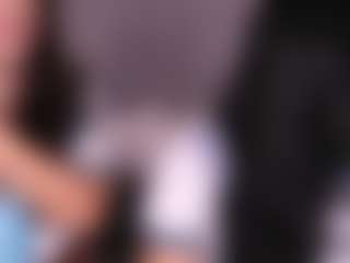Emperatriz y Linsey's Live Sex Cam Show
