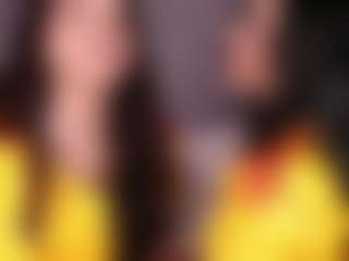 Emperatriz y Linsey's Live Sex Cam Show