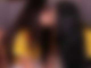 Emperatriz y Linsey's Live Sex Cam Show