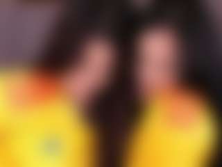 Emperatriz y Linsey's Live Sex Cam Show