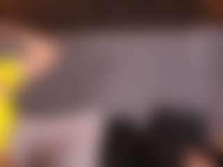 Emperatriz y Linsey's Live Sex Cam Show