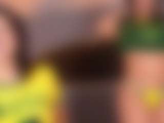 Emperatriz y Linsey's Live Sex Cam Show
