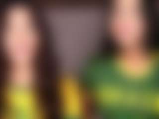 Emperatriz y Linsey's Live Sex Cam Show