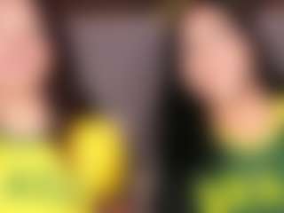 Emperatriz y Linsey's Live Sex Cam Show