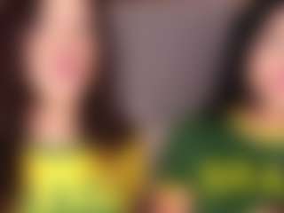 Emperatriz y Linsey's Live Sex Cam Show