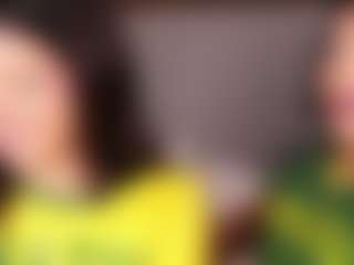 Emperatriz y Linsey's Live Sex Cam Show