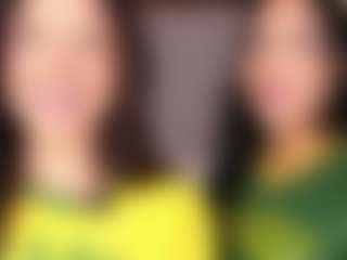 Emperatriz y Linsey's Live Sex Cam Show