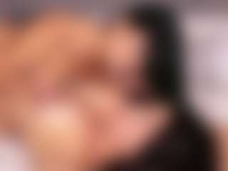 Emperatriz y Linsey's Live Sex Cam Show