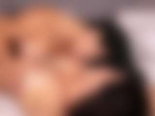 Emperatriz y Linsey's Live Sex Cam Show
