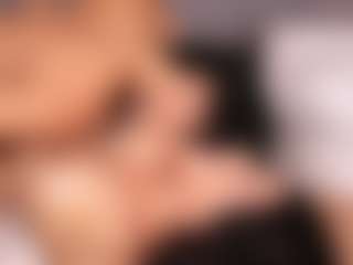 Emperatriz y Linsey's Live Sex Cam Show