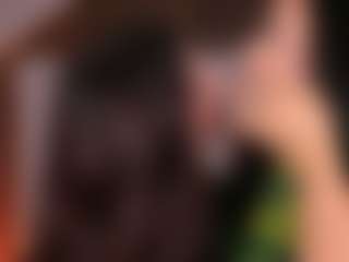 Emperatriz y Linsey's Live Sex Cam Show