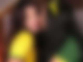 Emperatriz y Linsey's Live Sex Cam Show