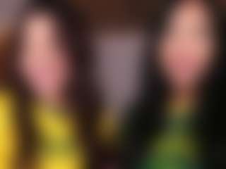 Emperatriz y Linsey's Live Sex Cam Show