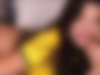 Emperatriz y Linsey's Live Sex Cam Show