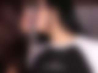 Emperatriz y Linsey's Live Sex Cam Show