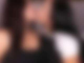 Emperatriz y Linsey's Live Sex Cam Show