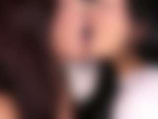 Emperatriz y Linsey's Live Sex Cam Show