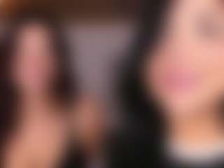 Emperatriz y Linsey's Live Sex Cam Show