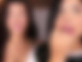 Emperatriz y Linsey's Live Sex Cam Show