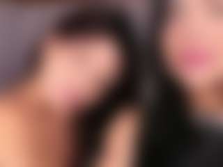 Emperatriz y Linsey's Live Sex Cam Show
