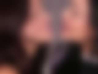 Emperatriz y Linsey's Live Sex Cam Show