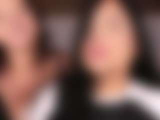 Emperatriz y Linsey's Live Sex Cam Show