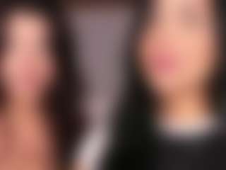 Emperatriz y Linsey's Live Sex Cam Show