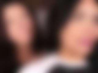 Emperatriz y Linsey's Live Sex Cam Show