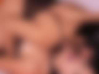 Emperatriz y Linsey's Live Sex Cam Show
