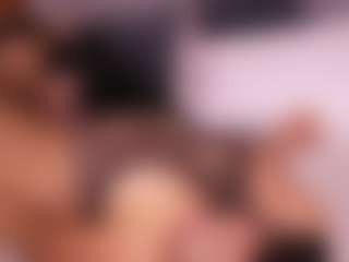 Emperatriz y Linsey's Live Sex Cam Show