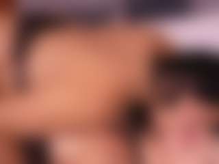 Emperatriz y Linsey's Live Sex Cam Show